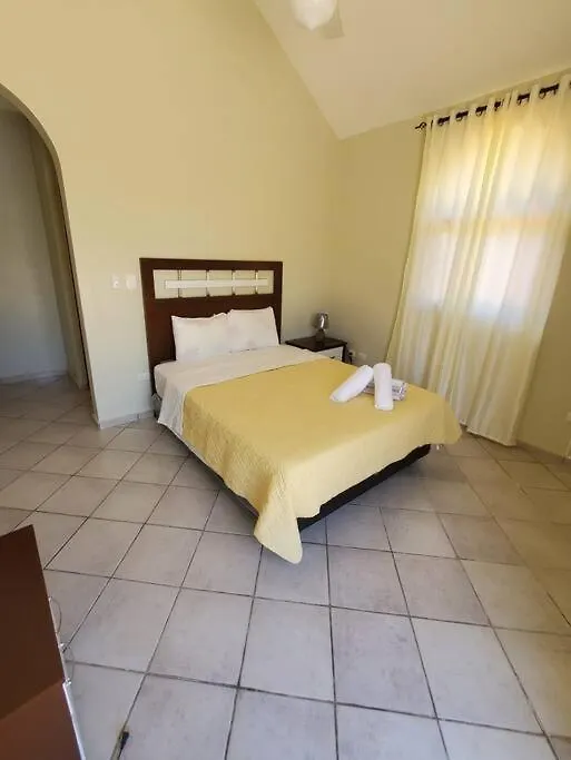Villa Michel Laguna del Higuero
