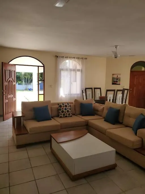 Villa Michel Laguna del Higuero 0*,  Δομινικανή Δημοκρατία